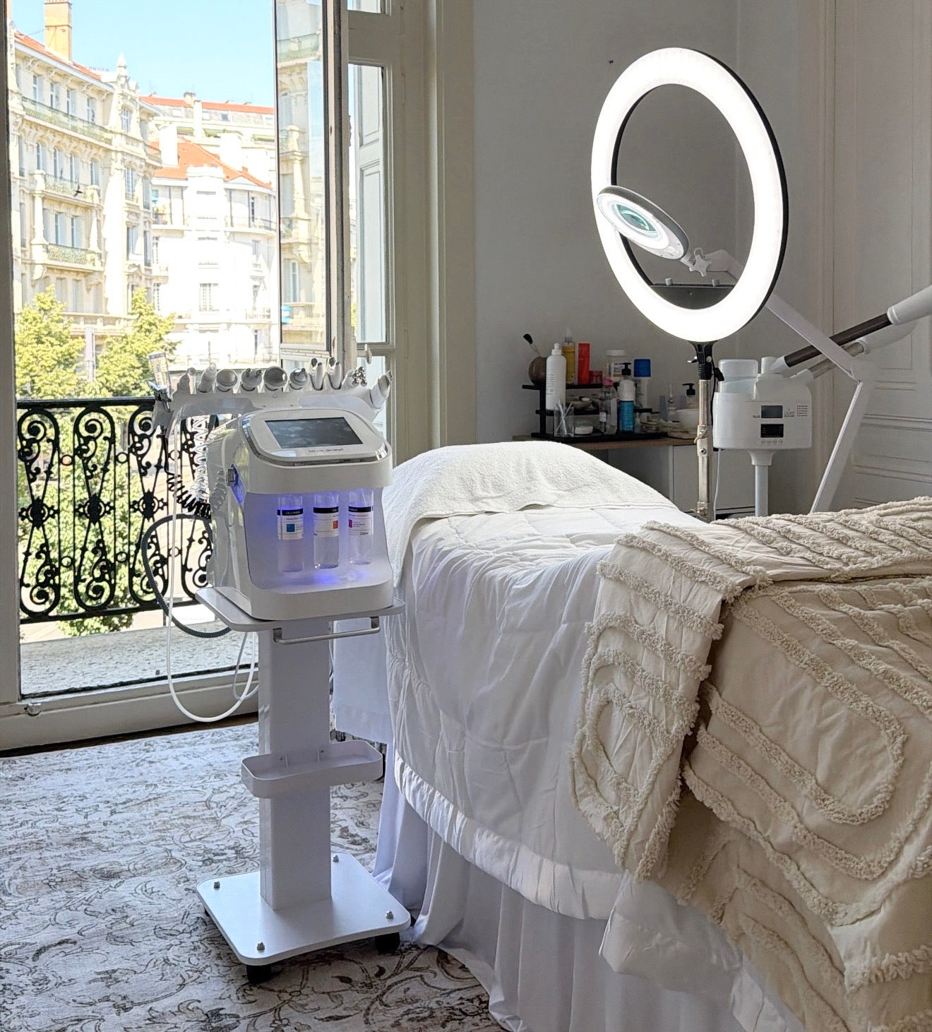 Machine Professionnelle Hydra – 10 Embouts Haute Performance
